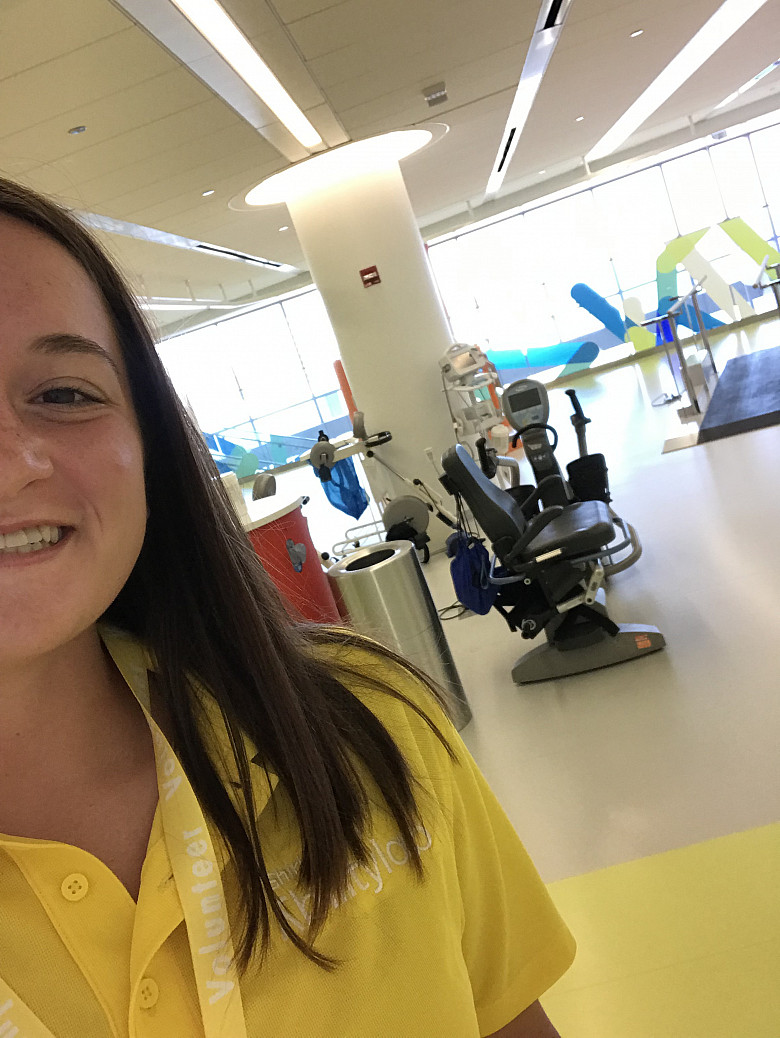 Meghan Stein '21 interning at the Shirley Ryan Ability Lab