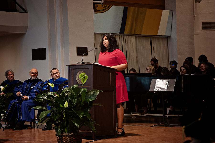 Saumyaa Gupta'24 presents greetings to President Eric Boynton on behalf of the international community.