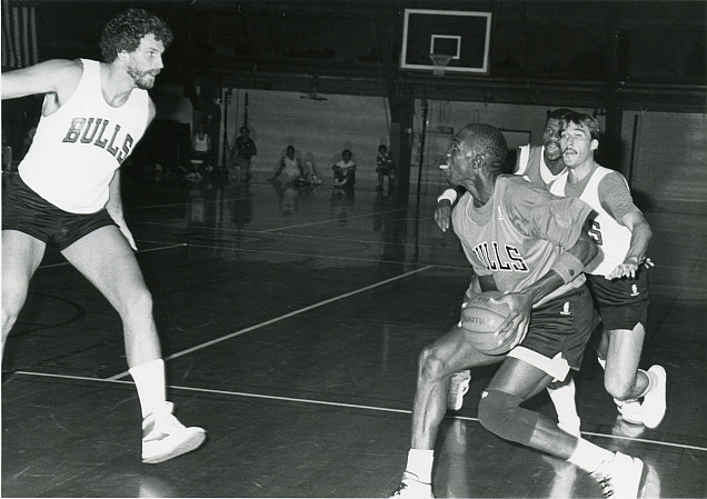 Chicago Bulls at Beloit College in 1986.