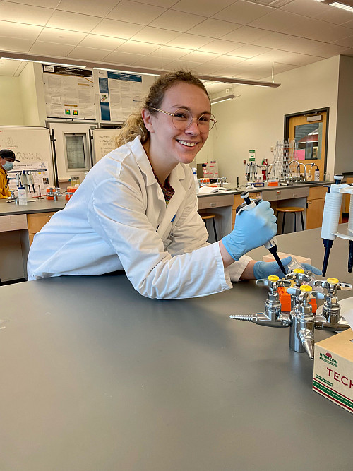 Sasha Murphy'24 discovered a world of career possibilities in Kristin Labby's AMP 200 course.