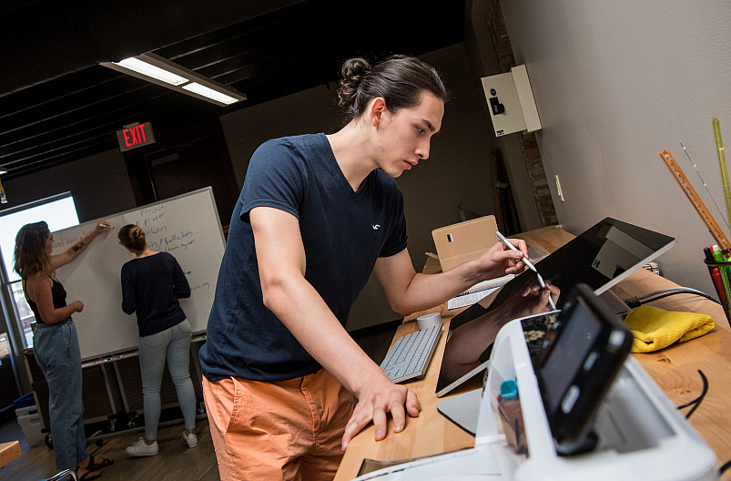 Beloit students explore their own entrepreneurial skills in the Makers Lab at the Center for Entreprene...