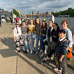 Dance students, left to right: Grace Scott’22, Quynn Evans’23, Julia Newmark’25, Millie Engstrom’24, Emma Logas’25, Charline Davis-Alicea’22, Emily O’Brien’22, Kelli Badgley’22, and Mateo Marek’24 in Berlin seeing the city