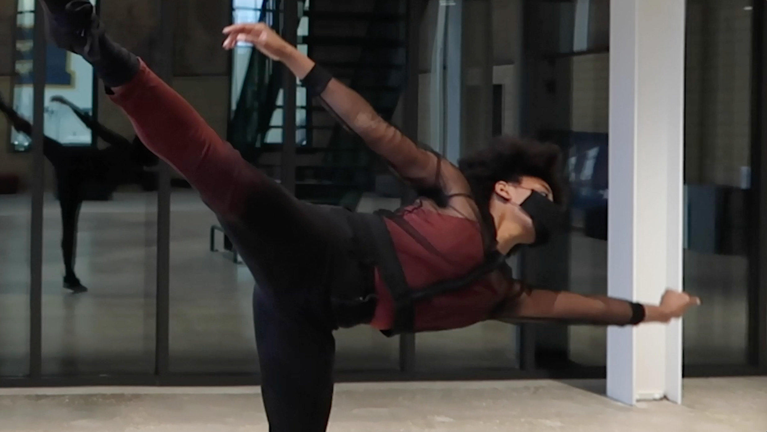 Adanya Gilmore'21 performs in Discontinuities, part of the Chelonia 2021 Screendance Festival