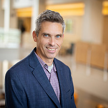 Daniel Youd, Professor of Chinese, Modern Languages & Literatures.