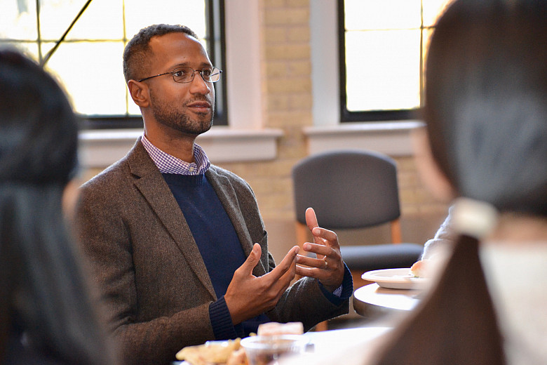 12-12:50pm Welcome and Lunchtime Keynote: Journalism and Community Kirk Williamson '97 (Production manager at the Chicago Reader; ...