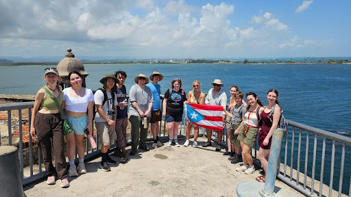 Group photo at Castillo San Felipe del Morro