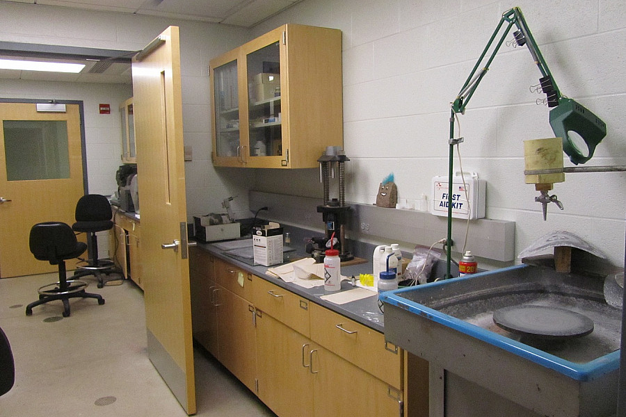 Thin-section preparation tools can be found in the Geology Department's basement labs.