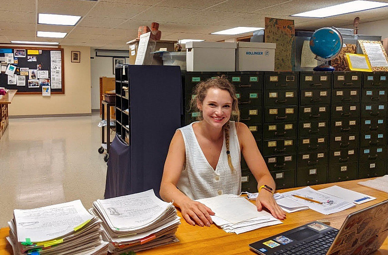 Morgan Lippert'21 working in the collections lab at the Milwaukee Public Museum.