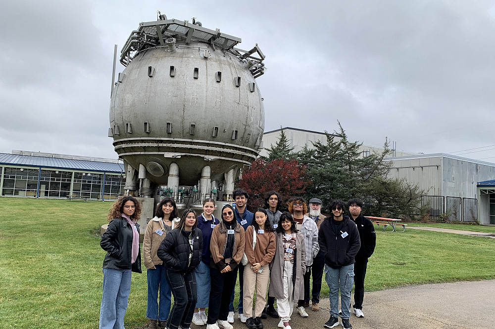Physics and Astronomy Club Visits Fermilab