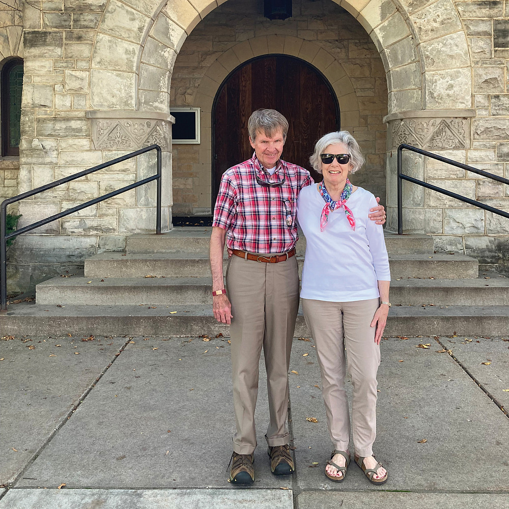 Mike and Eileen May'69 Mike and Eileen May'69 in front of Eaton Chapel.