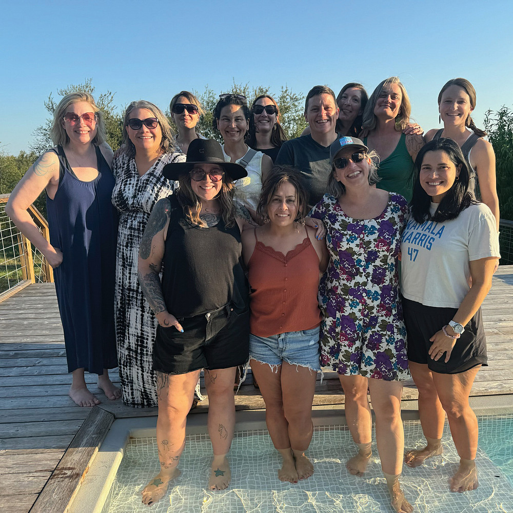 Class Notes - Austin Texas Reunion Alumni from the classes of 2001 and 2002 gathered in Austin, Texas.