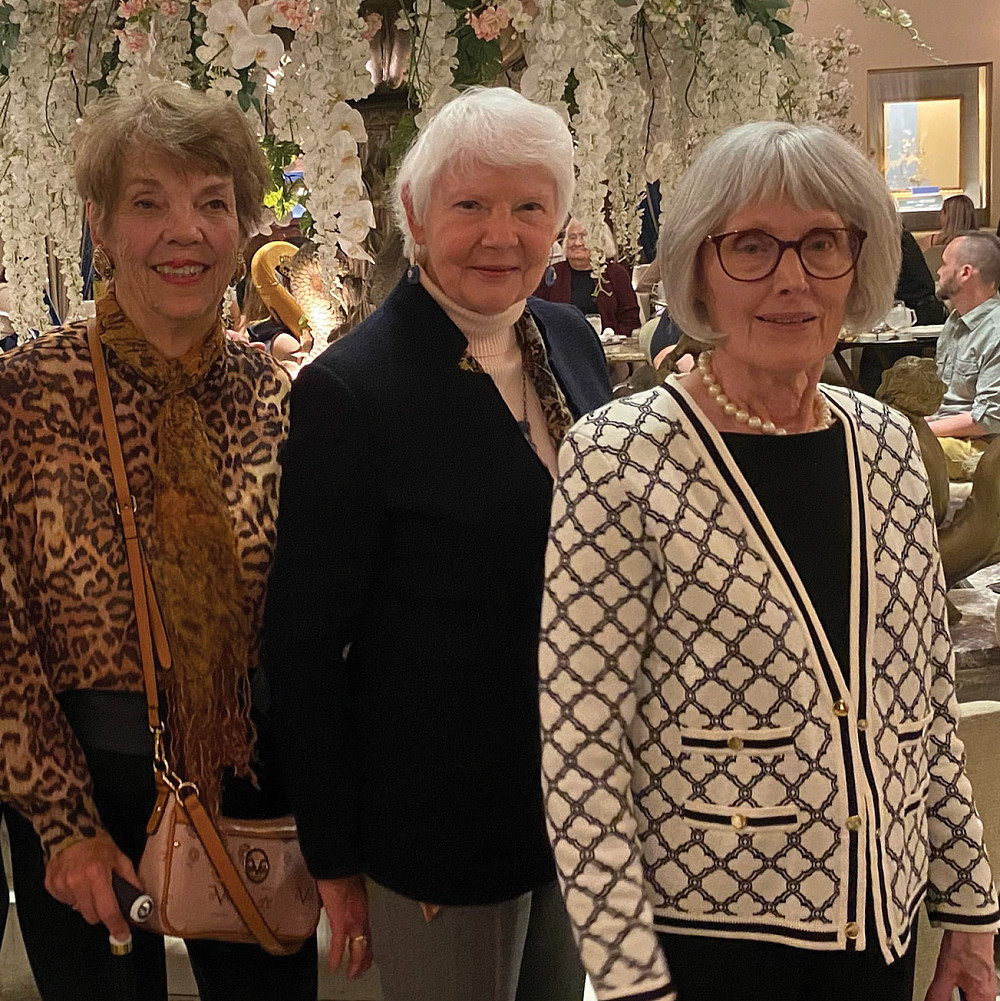 Laurie Mantzaris'63, Betty Phelan'63, and Judy Kaselow'63 Laurie Mantzaris'63, Betty Phelan'63, and Judy Kaselow'63