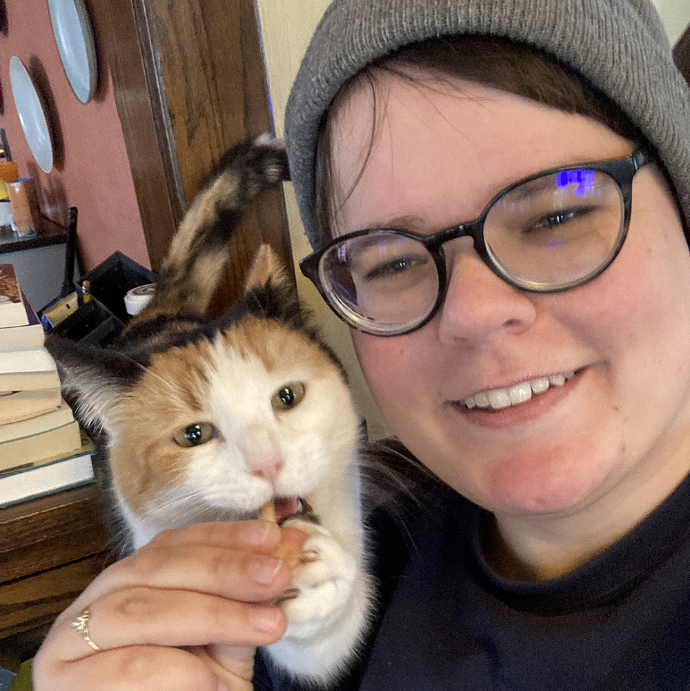 Frances Klaverkamp'16 and kitty buddy Frances Klaverkamp'16 and new cat Larry.