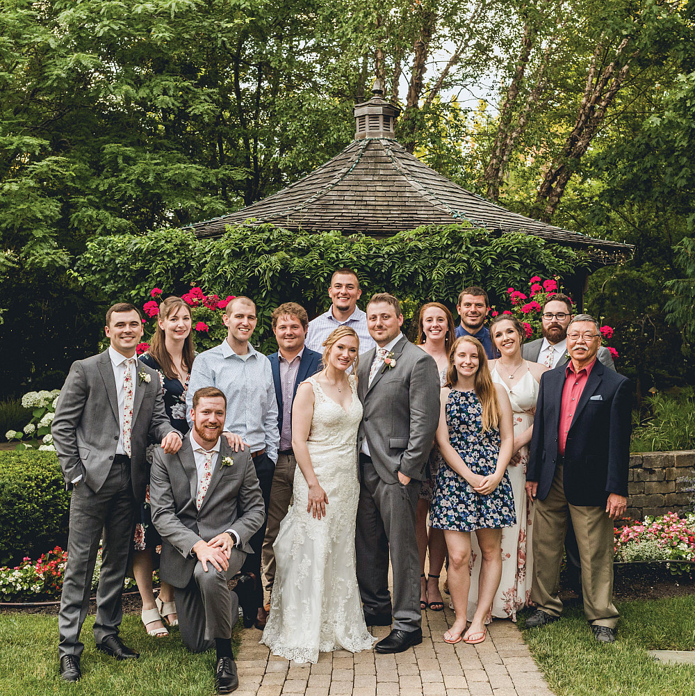 Josie Lindsey-Robbins'17 and Patrick Galloway'16 College sweethearts Josie Lindsey-Robbins'17 and Patrick Galloway'16 were married in June 2021. They celebrated with several Beloit alumn...