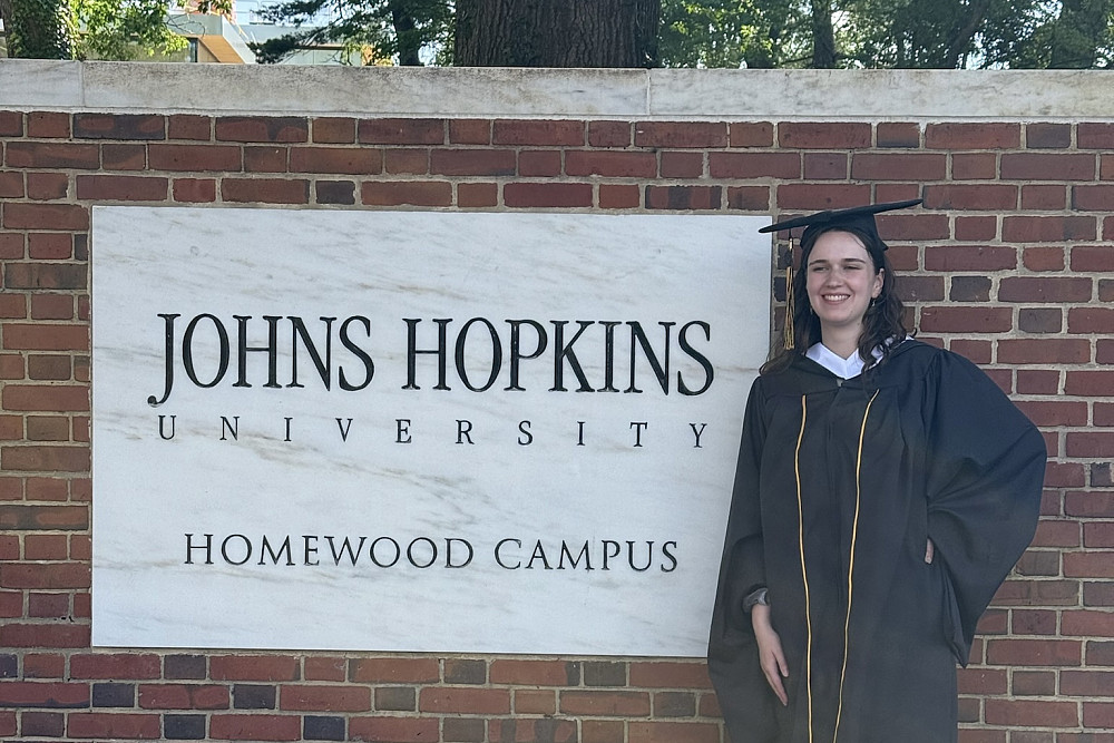 Claire Eigenbrode '20
