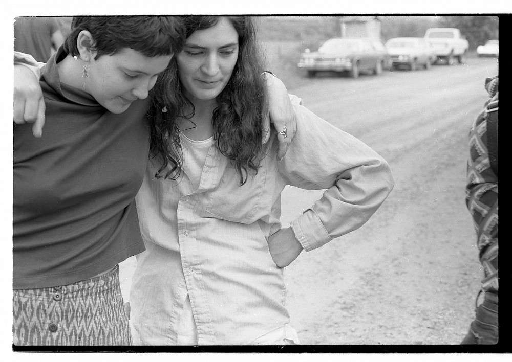 Simon photographed Ann Wray Justin'76, left, and Nancy Israel'77 in the 1970s. The two remain friends today.