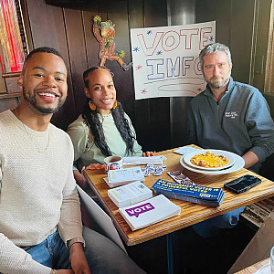 Lyndon Defoe, Jasmine Nears’09, and Alex Kalb in Madison at a voter drive sponsored by America Votes.