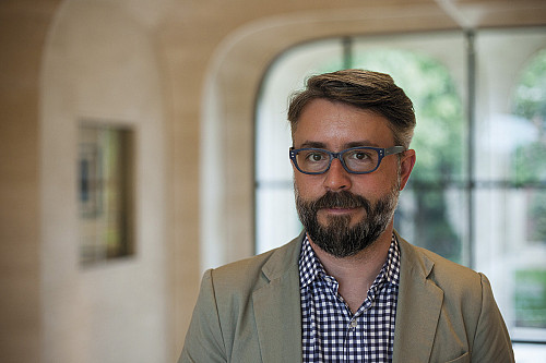 Todd Tubutis'92 visited campus in September to give a talk about the photography exhibition he curated in the Wright Museum of Art.
