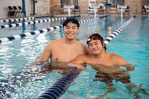 Ben'25 and Max'23 Saladar