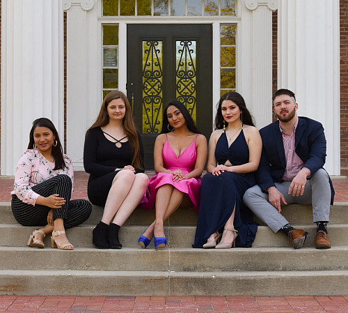 Yashodhara Kundra'20 doing a graduation photoshoot with fellow seniors who were still on the Beloit College campus.