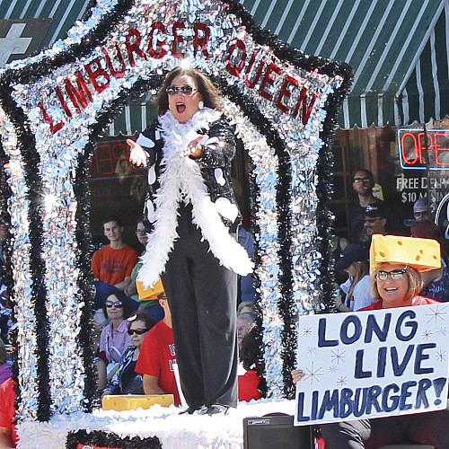 Stephanie Klett'89 will reprise her role as Limburger Queen during Cheese Days in Monroe, Wis., this September.