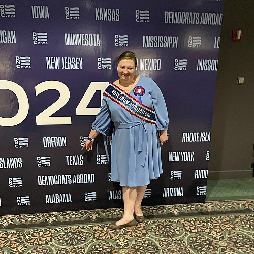 Rebecca Lammers'07 at the DNC delegate welcome party in Chicago.