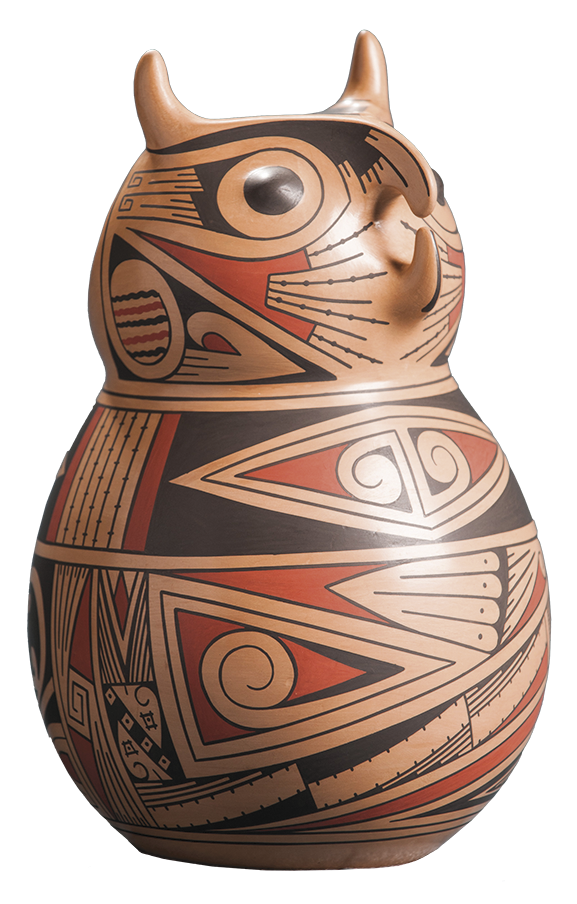 A modern owl effigy pot made by José Villalba. Both present-day pieces share similarities of form, design, and color with theIr prehisto...